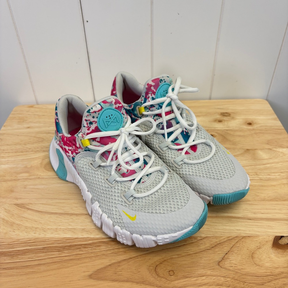 Nike Free Metcon 4 Athletic Training Shoes Womens Size 7 Athleisure Gym Fitness